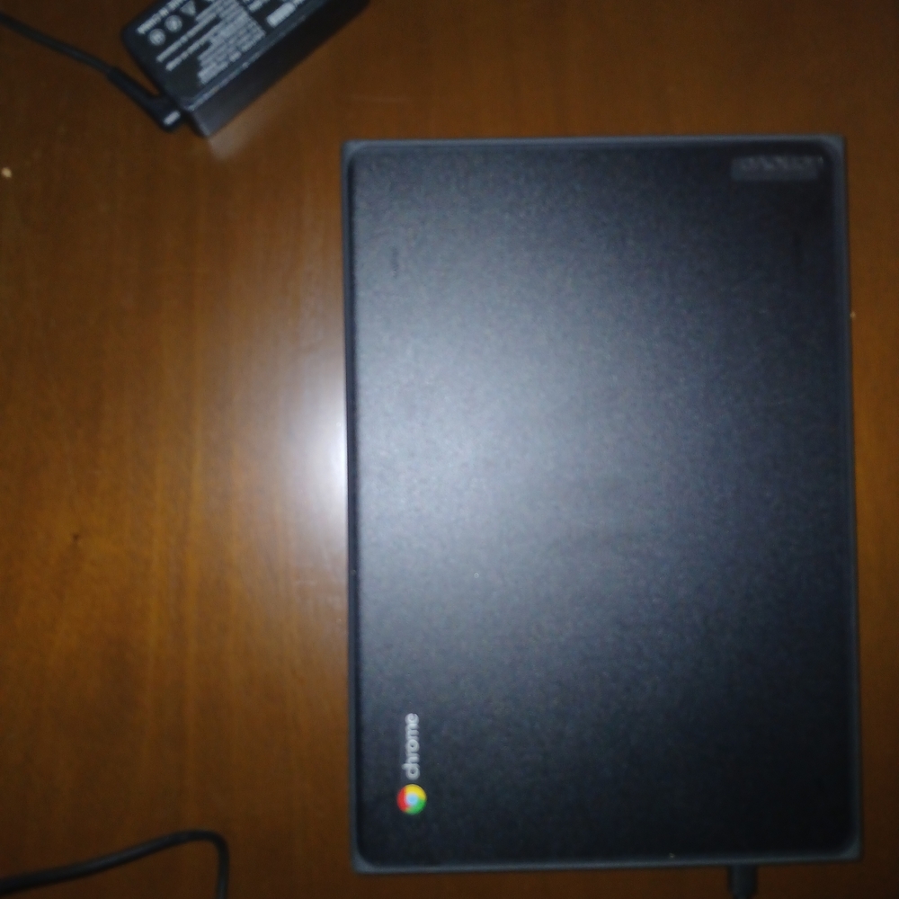 Lenovo Sleek Black Chromebook
